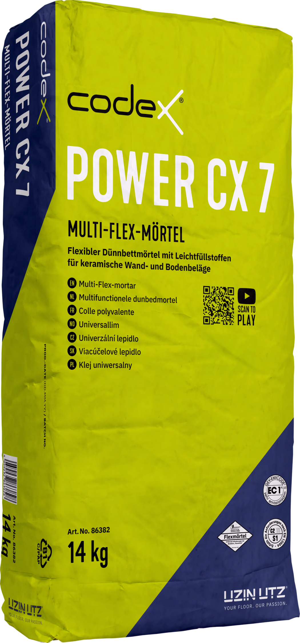 Op de foto een papieren zak van 14 kg van het product 'codex POWER CX 7' multi-flex mortel. De rechthoekige zak is fel geelgroen met een donkerblauw diagonaal vlak rechtsonder en een blauwe zijstrook; in grote witte letters staat 'POWER CX 7' met de aanduiding 'MULTI-FLEX-MÖRTEL' en een meertalige productbeschrijving. Zichtbare details zijn de codex- en UZIN UTZ-logo's, het artikelnummer (Art. No. 86382), een streepjescode, keuringssymbolen (inclusief EC1), een QR-code met het pictogram 'SCAN TO PLAY' en een lijst met korte meertalige namen als zwarte opsommingstekens. De verpakking vertoont kreukels en vouwen; de bedrukking gebruikt wit, zwart en blauw op de geelgroene ondergrond. De afbeelding is bijna frontaal genomen met een lichte perspectiefhoek en neutrale, gelijkmatige belichting.